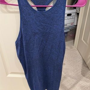 Lululemon sleeveless sport tank. Size 6.